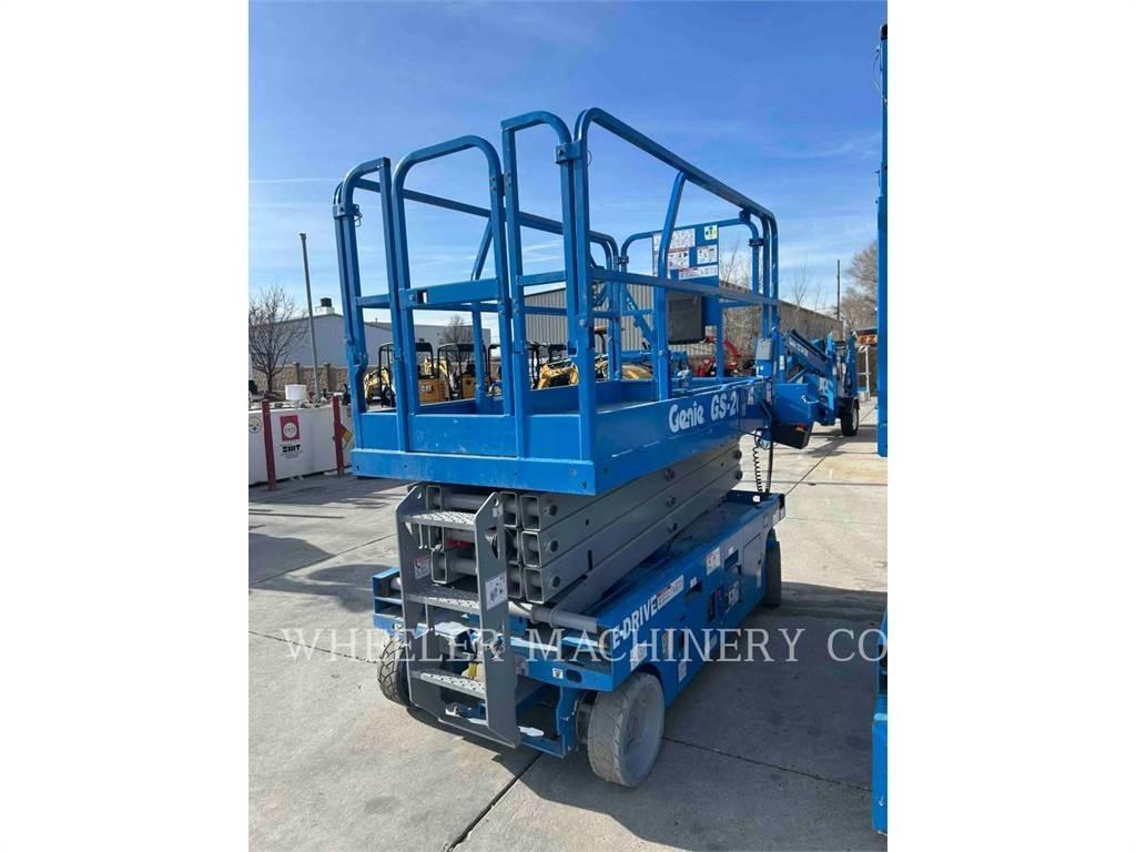 Genie GS2646 가위형 리프트