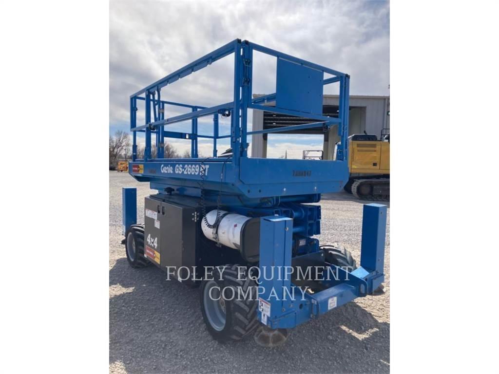 Genie GS2669RTGO 가위형 리프트
