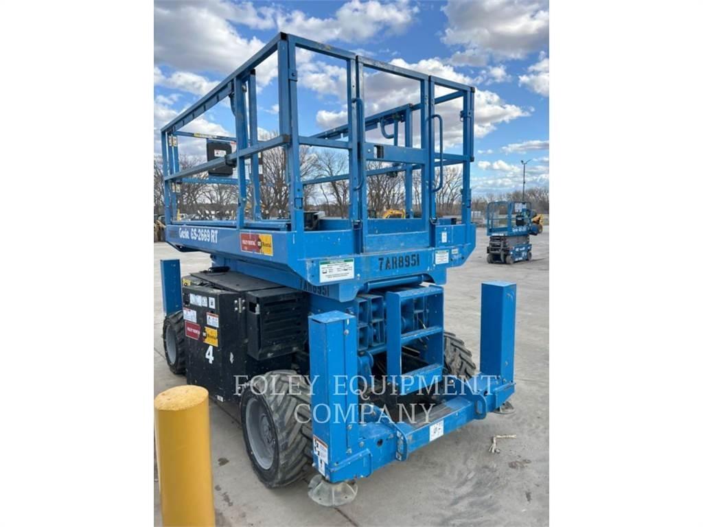 Genie GS2669RTGO 가위형 리프트