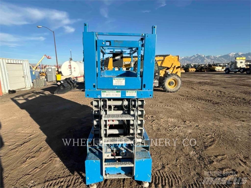 Genie GS3232 가위형 리프트