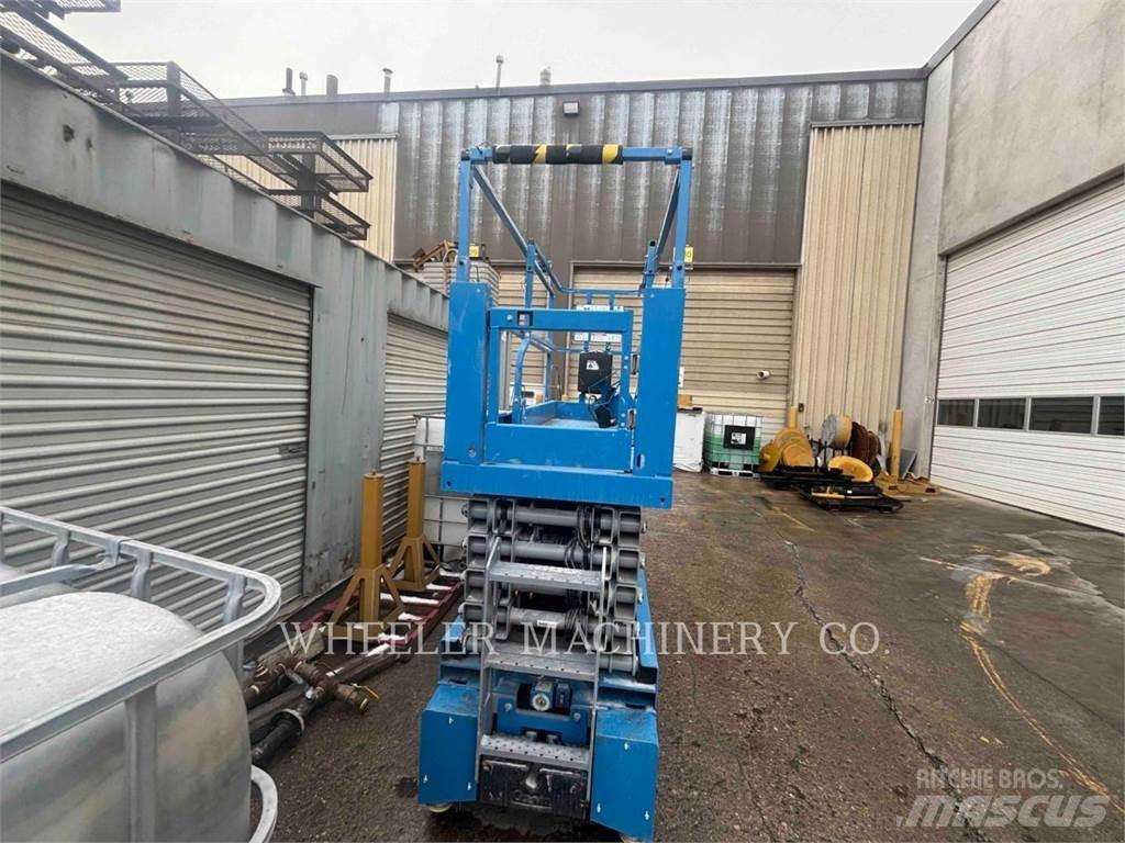 Genie GS3232 가위형 리프트