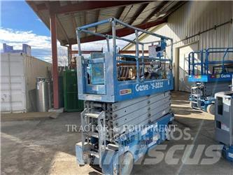 Genie GS3232 가위형 리프트