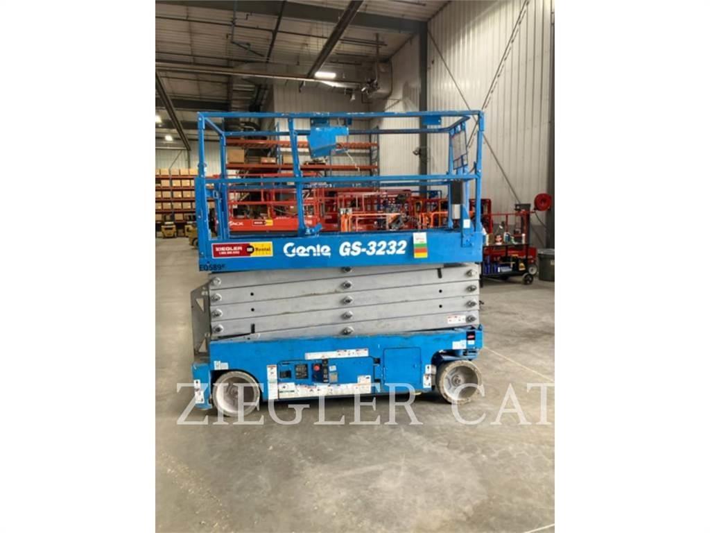 Genie GS3232 가위형 리프트