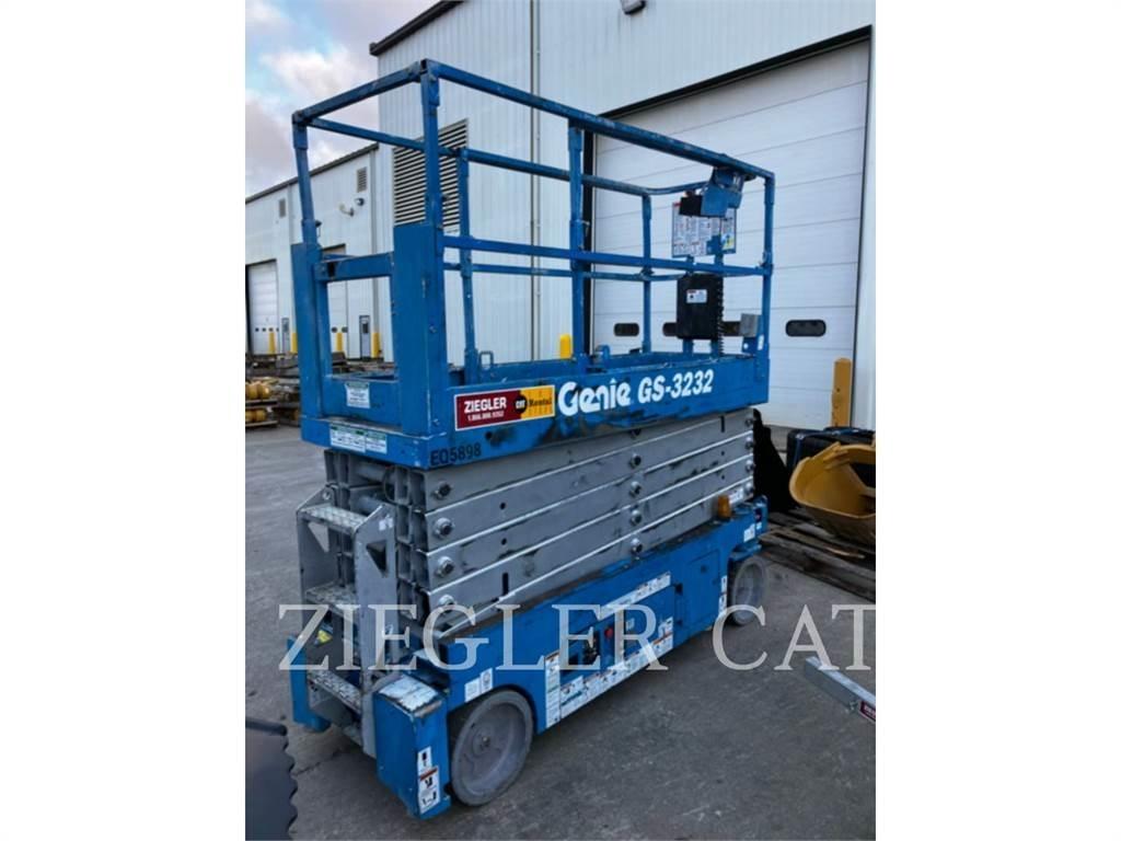 Genie GS3232 가위형 리프트