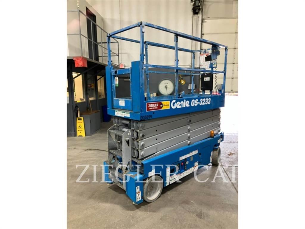 Genie GS3232 가위형 리프트
