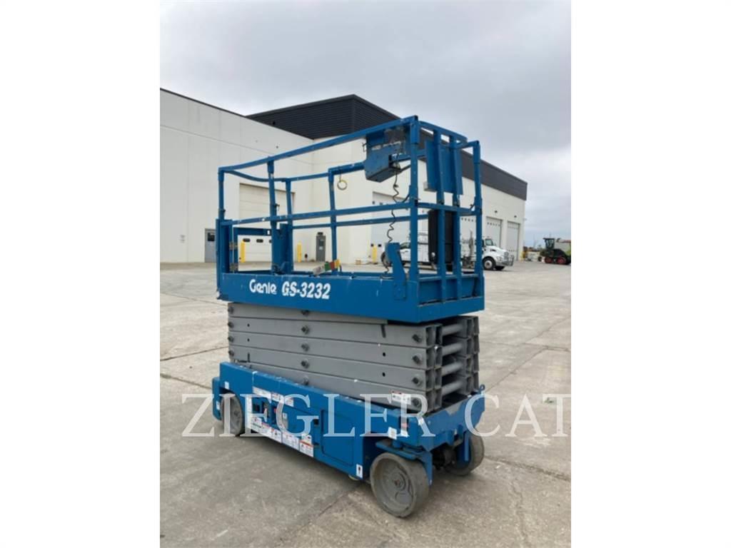 Genie GS3232 가위형 리프트