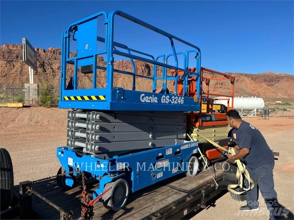 Genie GS3246 가위형 리프트