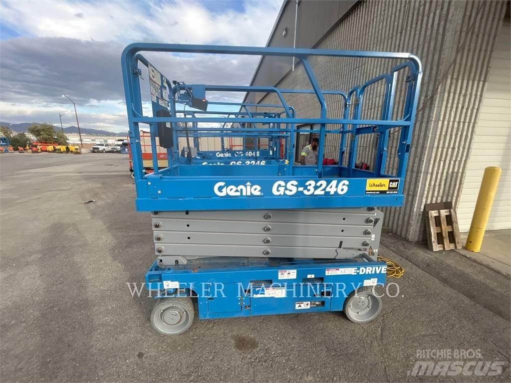 Genie GS3246 가위형 리프트