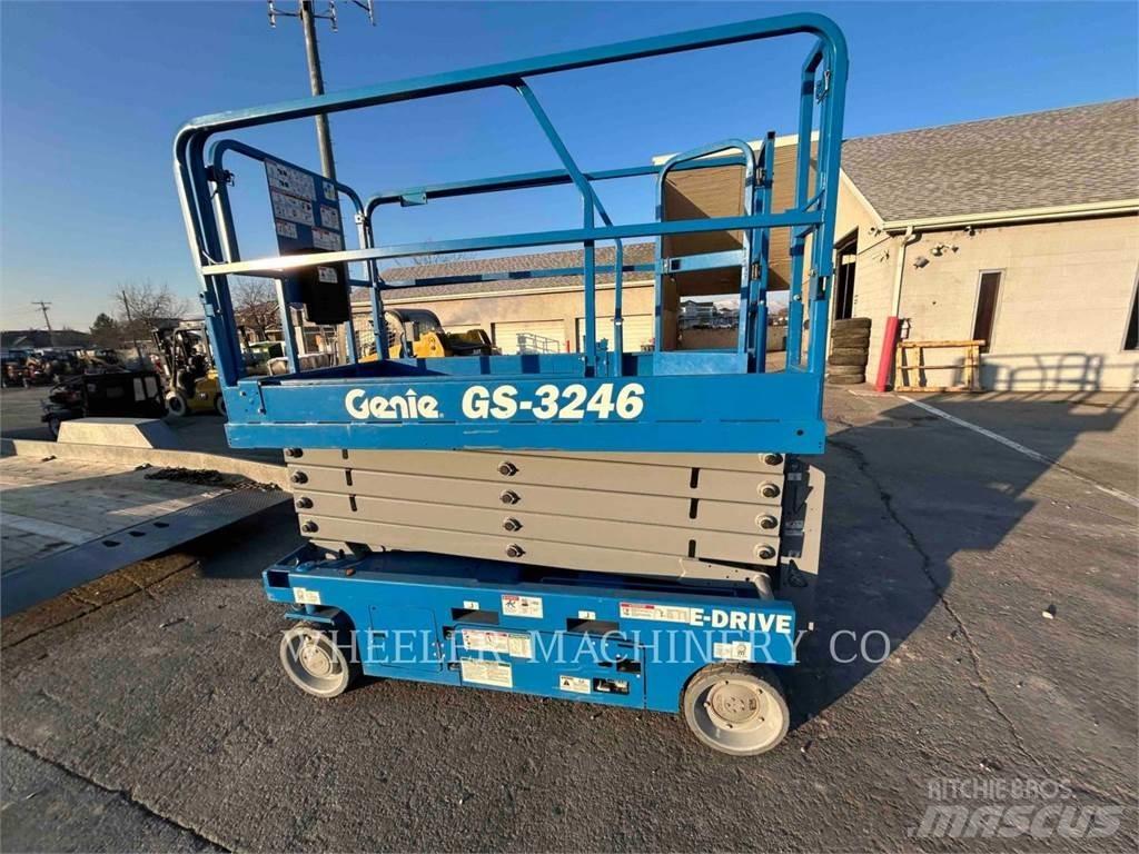 Genie GS3246 가위형 리프트