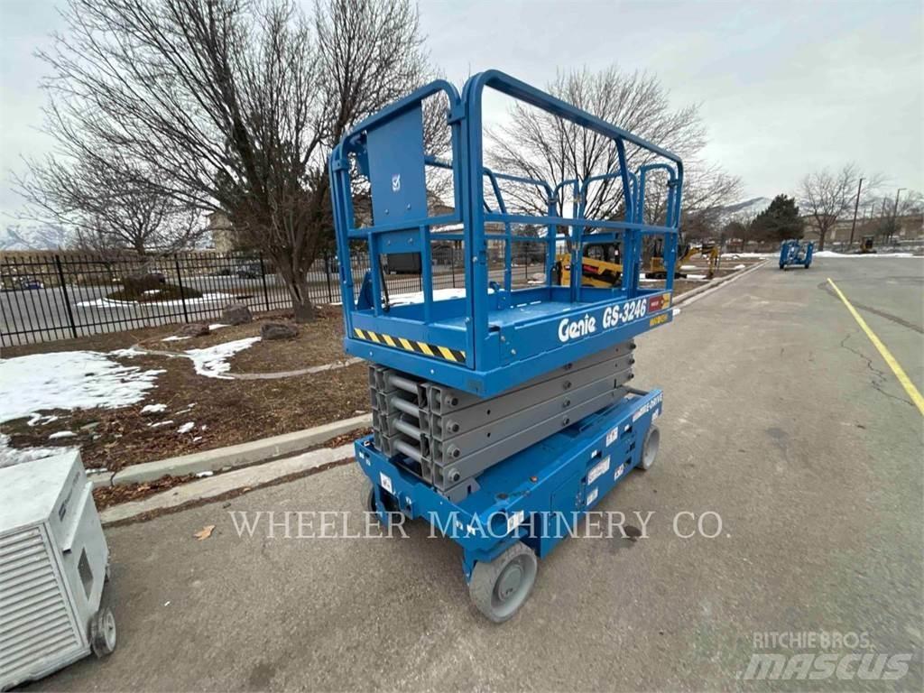 Genie GS3246 가위형 리프트