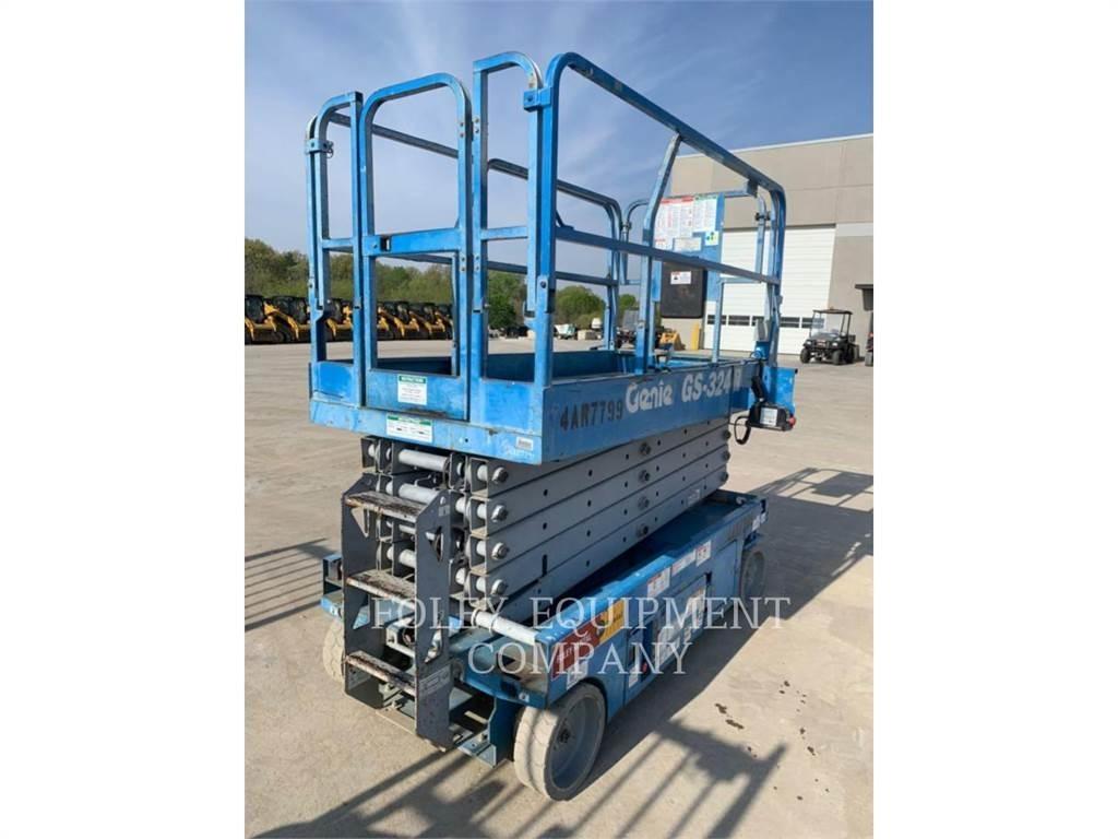 Genie GS3246 가위형 리프트