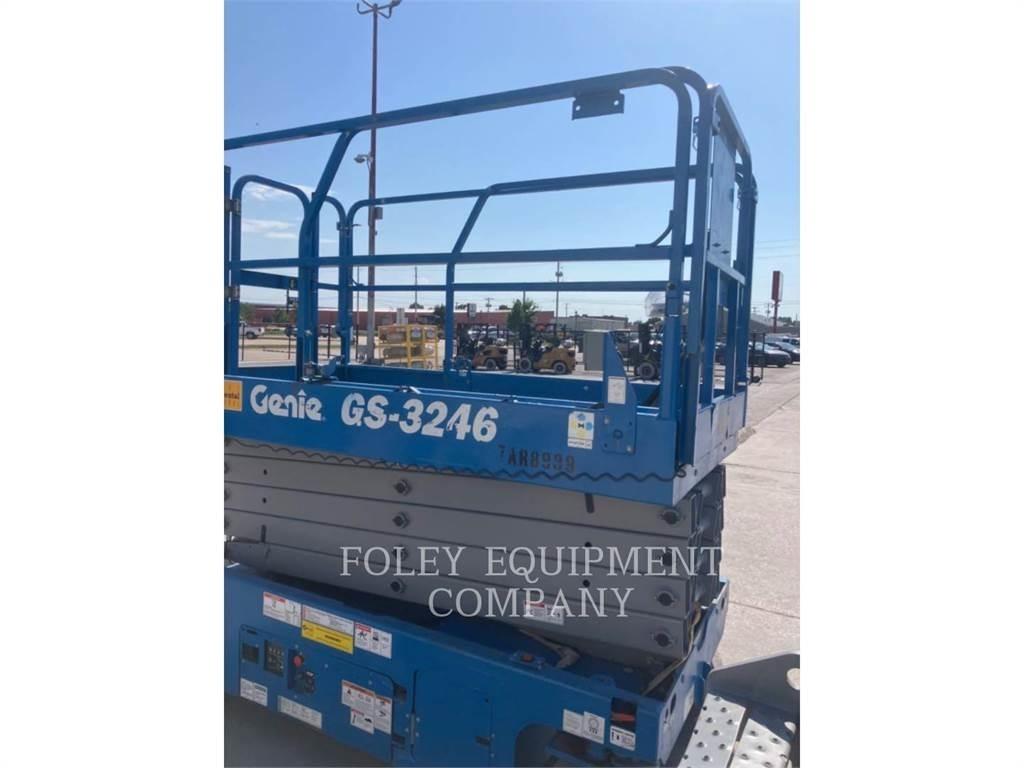 Genie GS3246 가위형 리프트