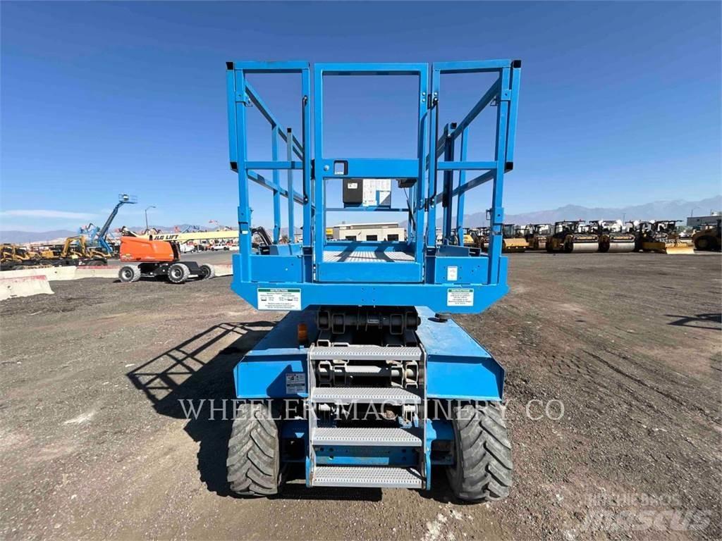 Genie GS3268 RT 가위형 리프트