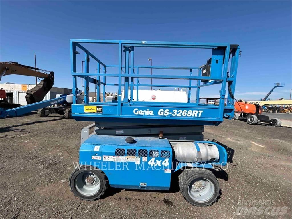 Genie GS3268 RT 가위형 리프트