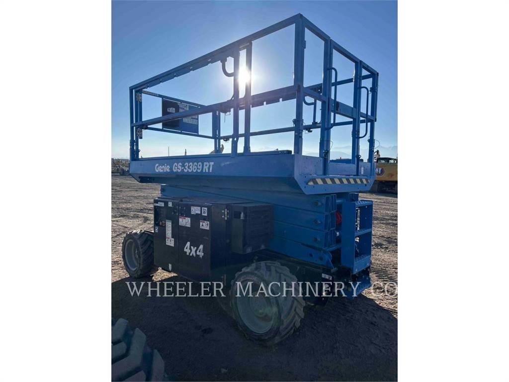 Genie GS3369 RT 가위형 리프트