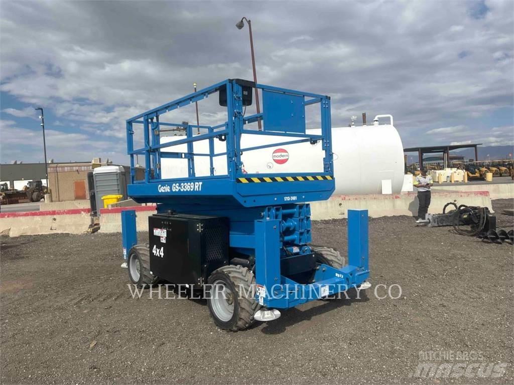 Genie GS3369 RT 가위형 리프트