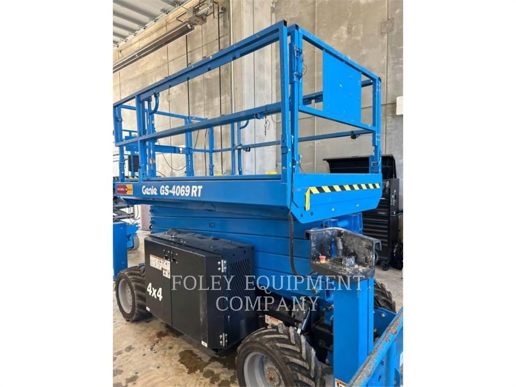 Genie GS4069RTDO 가위형 리프트