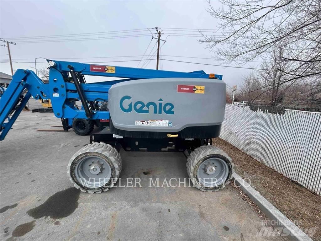 Genie GS4390 RT 가위형 리프트