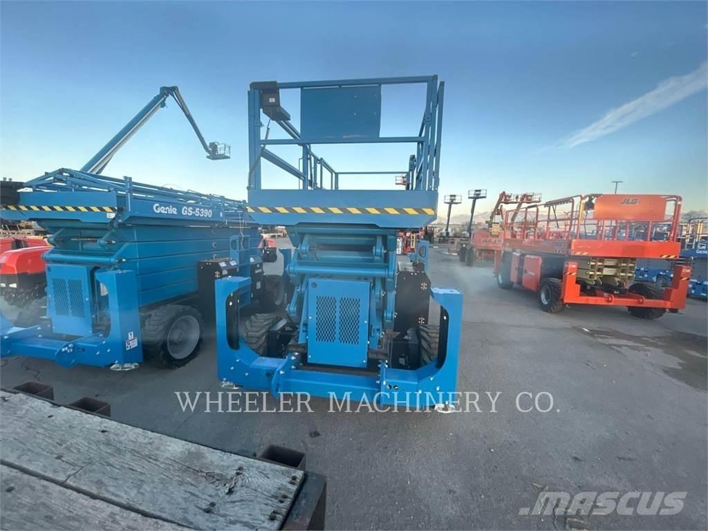 Genie GS5390 RT 가위형 리프트