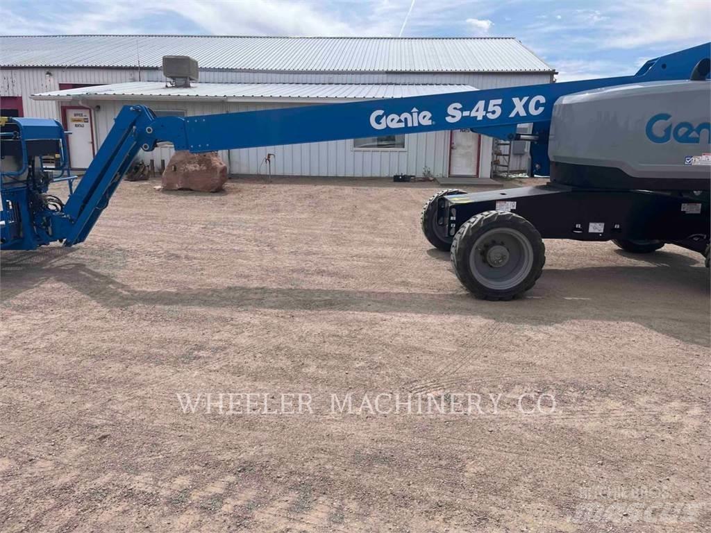 Genie S45XC 관절형 전동이동 리프트