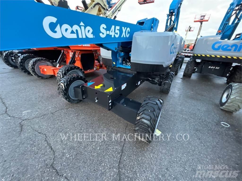 Genie S45XC 관절형 전동이동 리프트