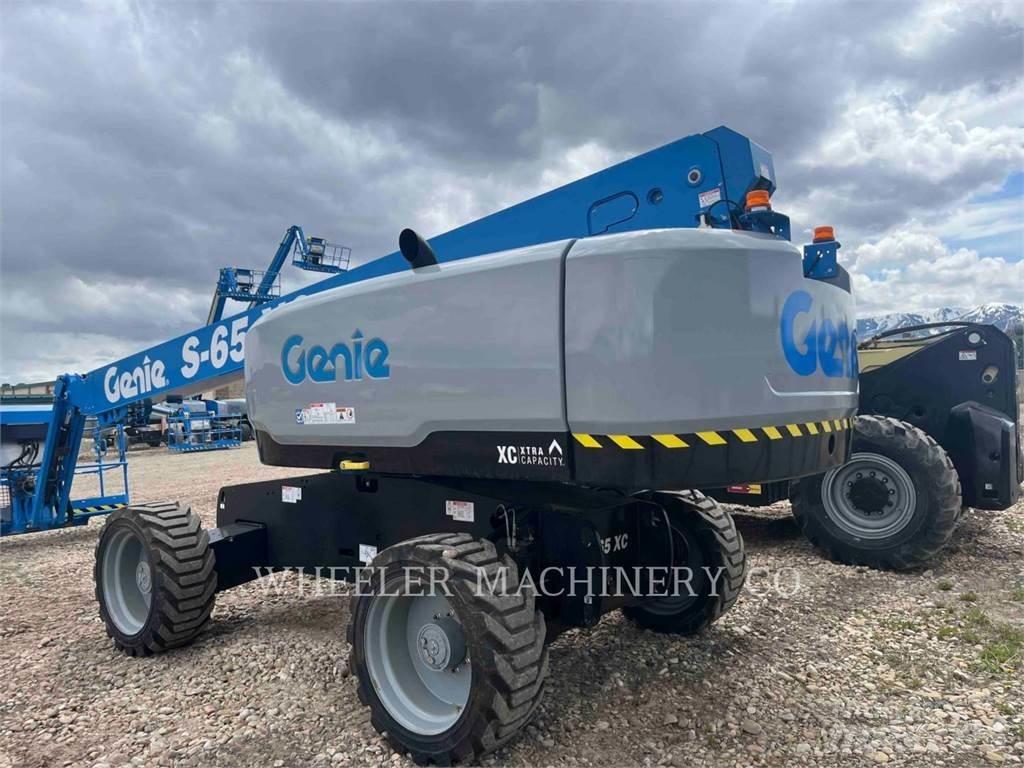 Genie S65XC 관절형 전동이동 리프트