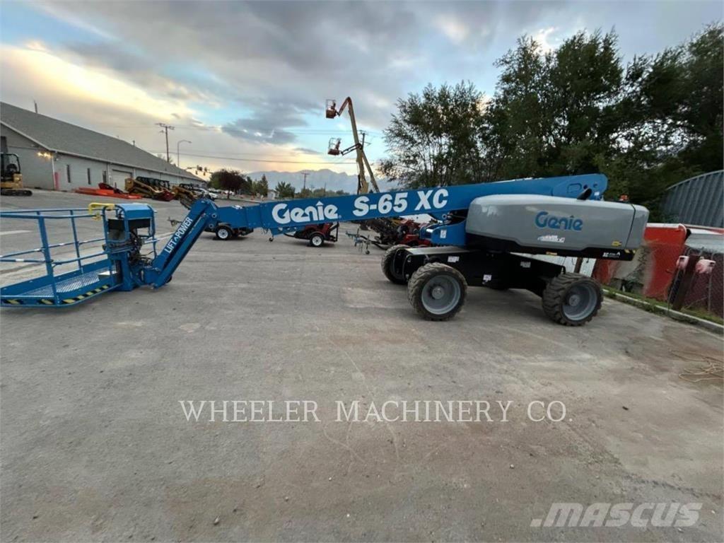 Genie S65XC LP 관절형 전동이동 리프트