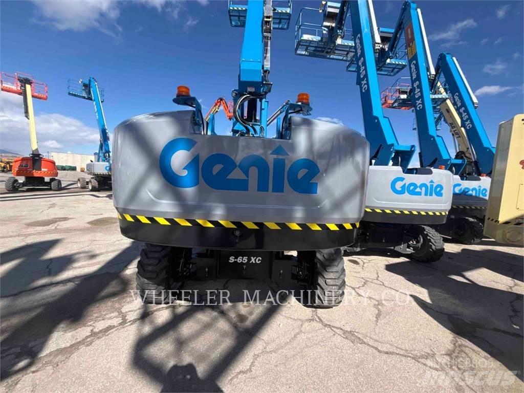 Genie S65XC SP 관절형 전동이동 리프트