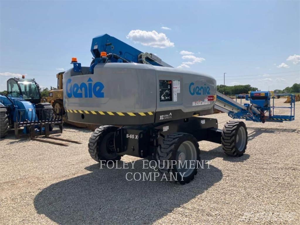 Genie S65XCD4W 관절형 전동이동 리프트