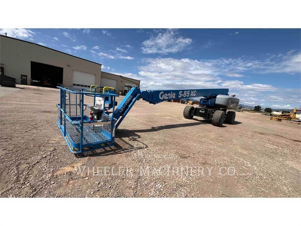 Genie S85XC 관절형 전동이동 리프트