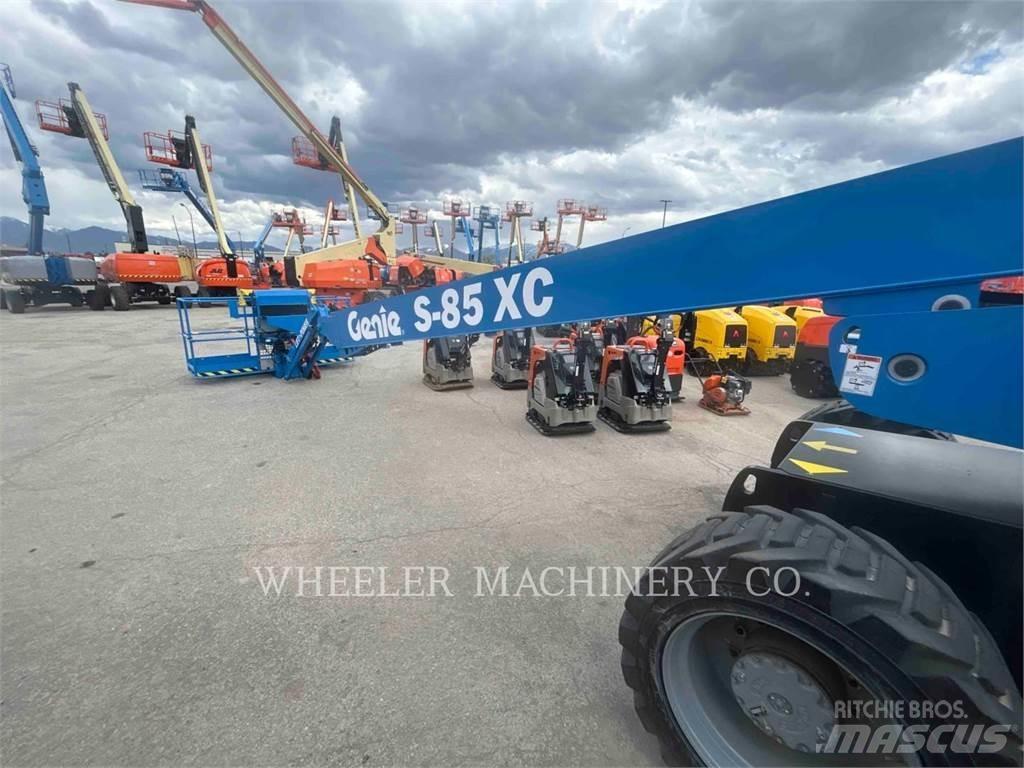 Genie S85XC SP 관절형 전동이동 리프트