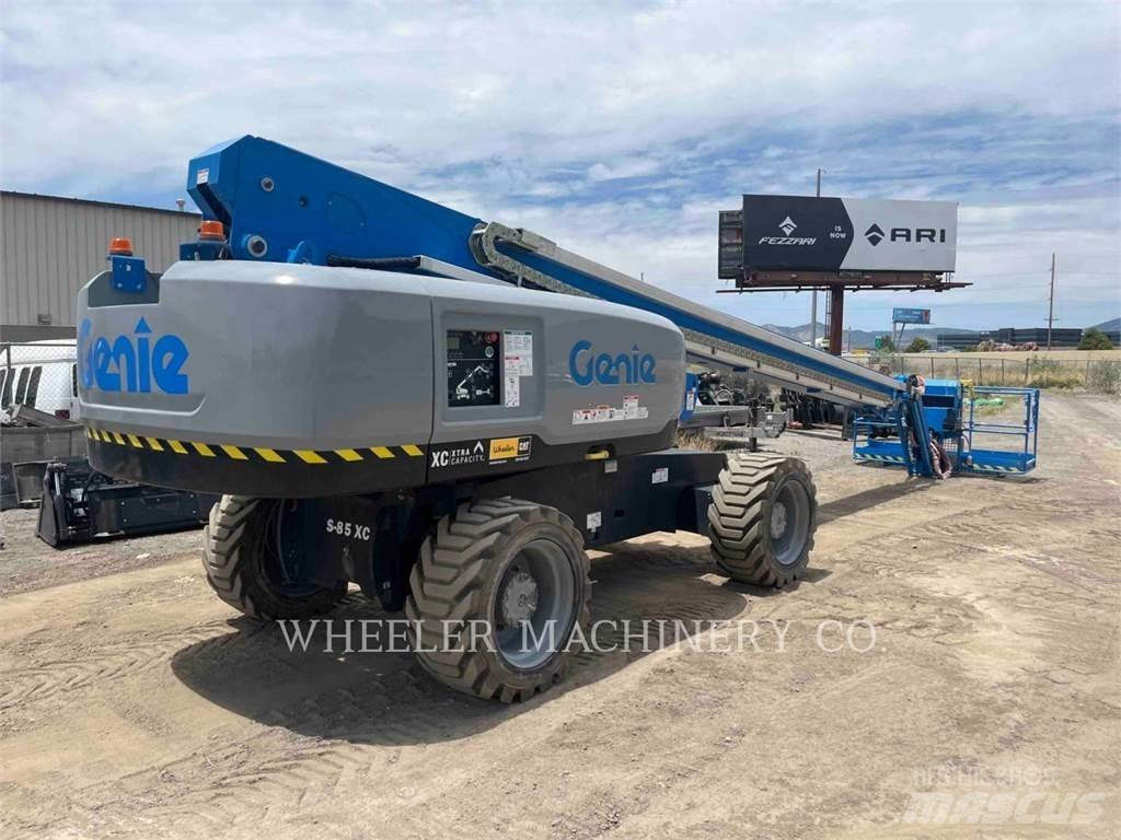 Genie S85XC SP 관절형 전동이동 리프트