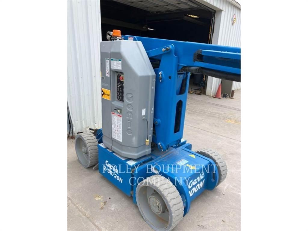 Genie Z30/20N 관절형 전동이동 리프트