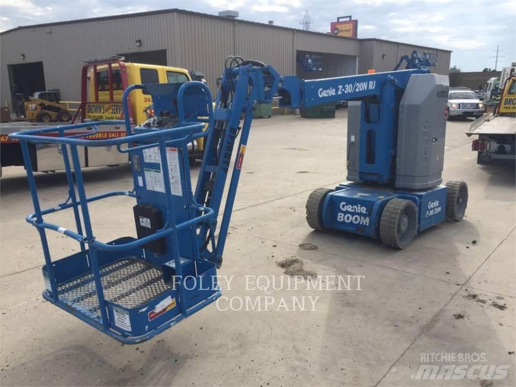 Genie Z30/20NR 관절형 전동이동 리프트
