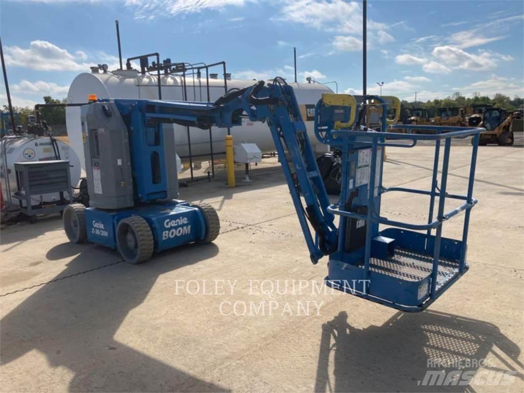 Genie Z30/20NR 관절형 전동이동 리프트
