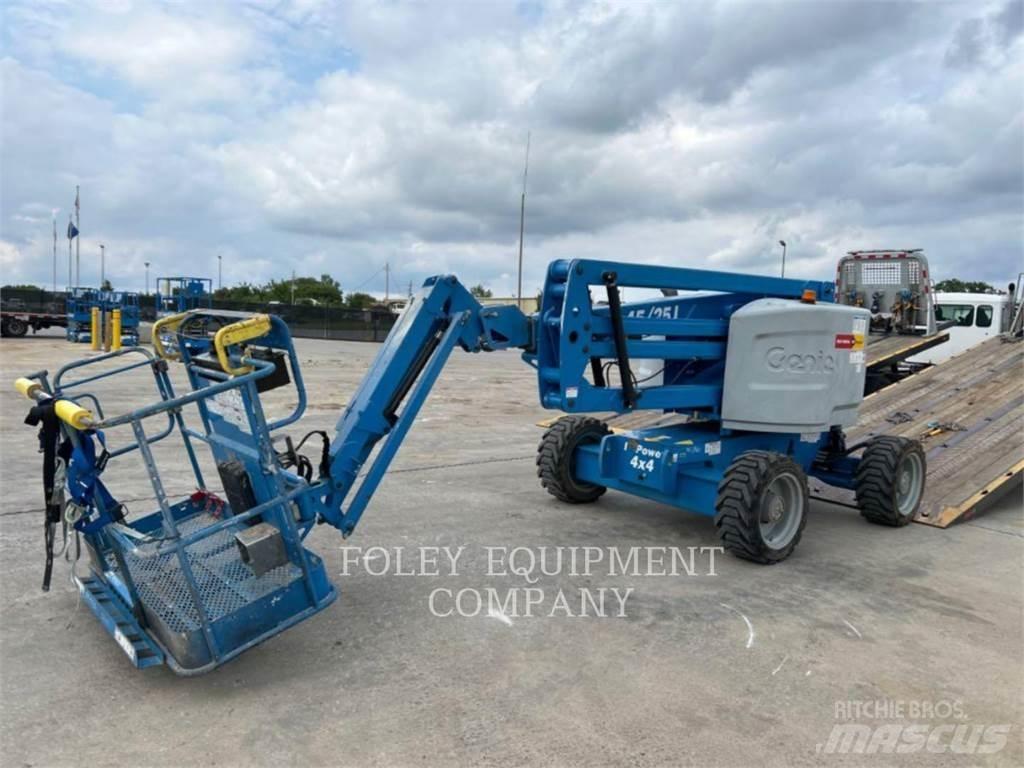 Genie Z45/25JG4 관절형 전동이동 리프트