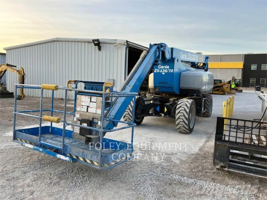 Genie ZX13570D4W 관절형 전동이동 리프트