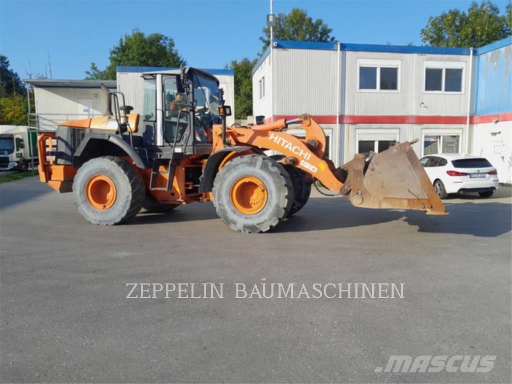 Hitachi ZW250  휠로우더