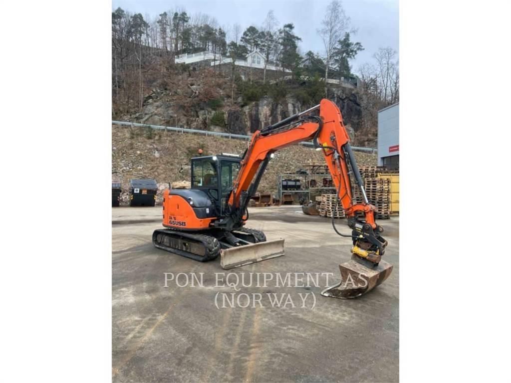 Hitachi ZX65 대형 굴삭기 29톤 이상