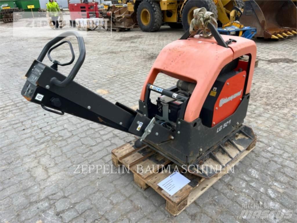 Husqvarna LG504 진동롤러