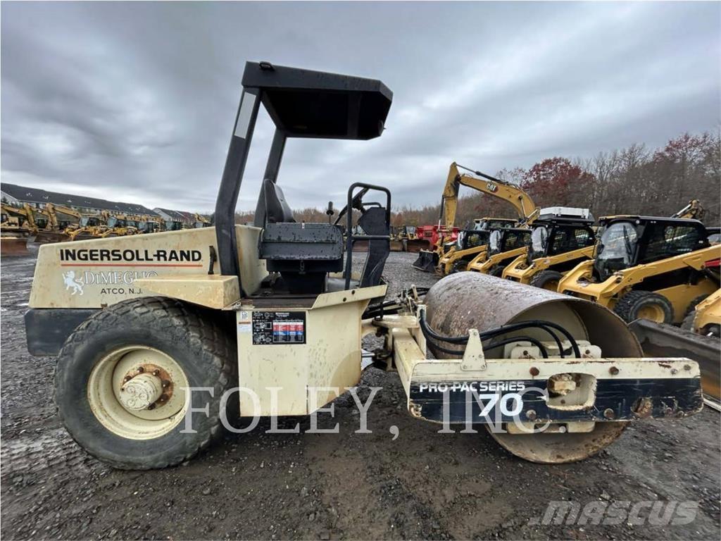 Ingersoll Rand SD70 싱글 드럼 롤러