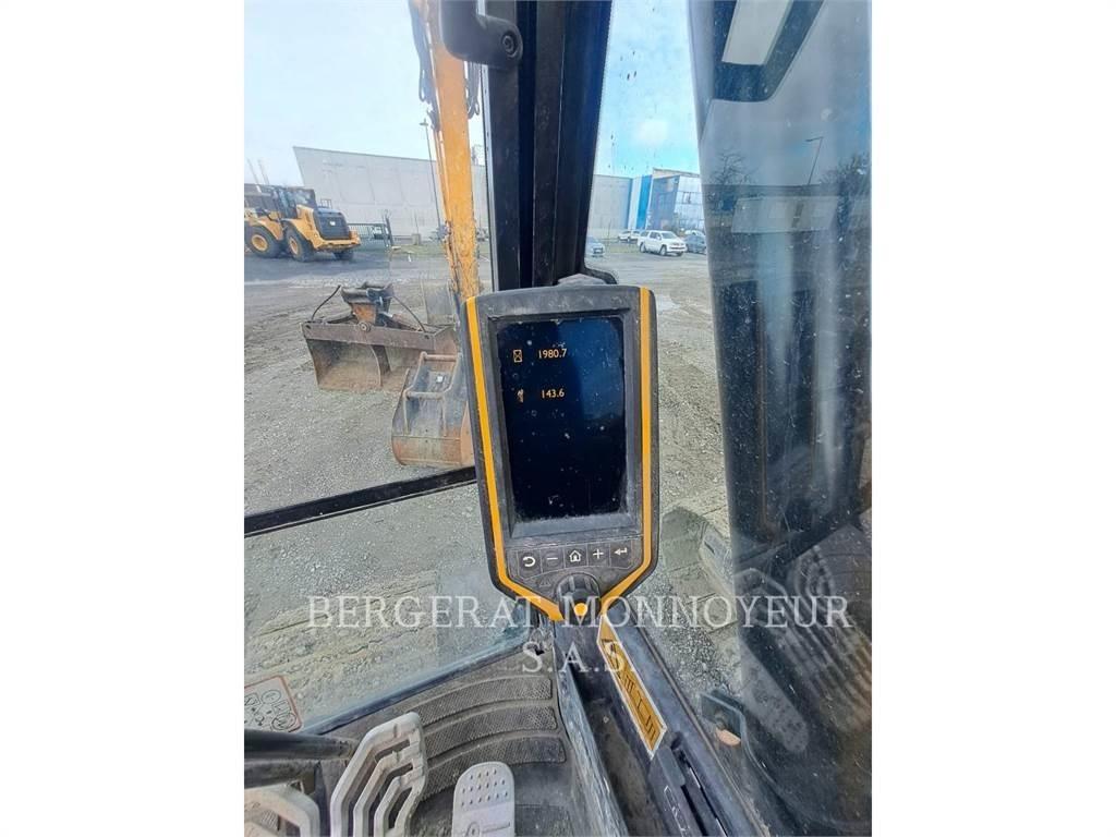 JCB JS180LC 대형 굴삭기 29톤 이상