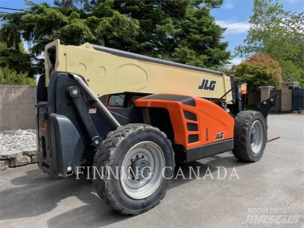 JLG 1055 텔러 핸들러