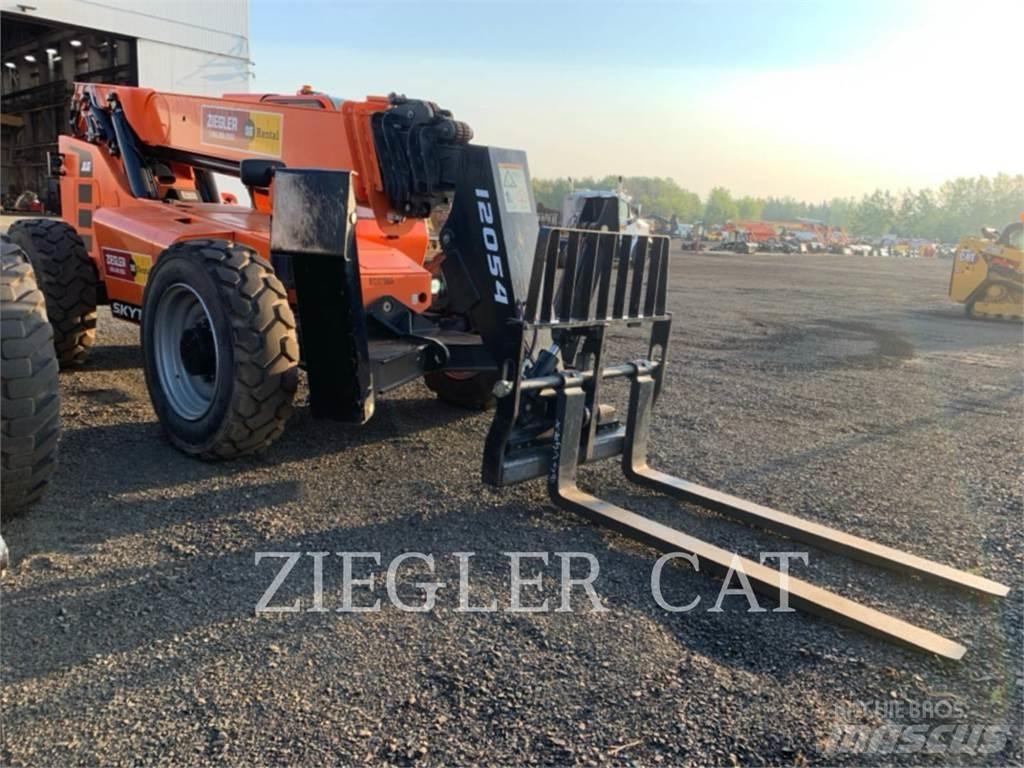 JLG 12054 텔러 핸들러