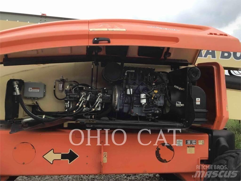 JLG 1250AJP 관절형 전동이동 리프트