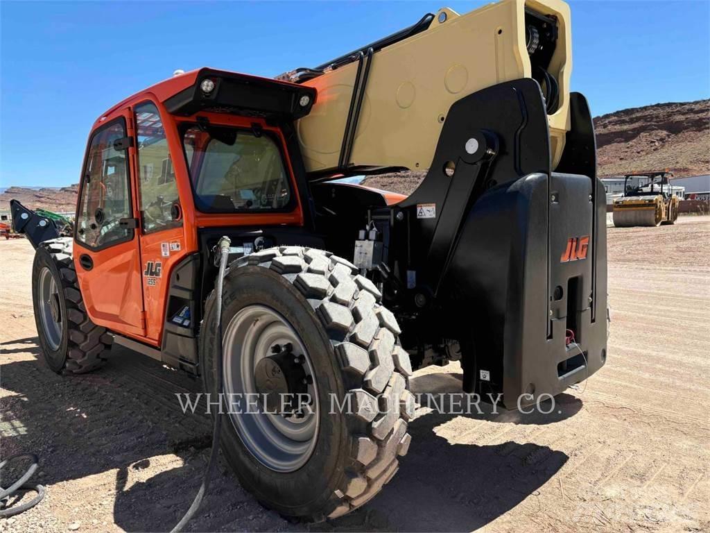 JLG 1255 텔러 핸들러