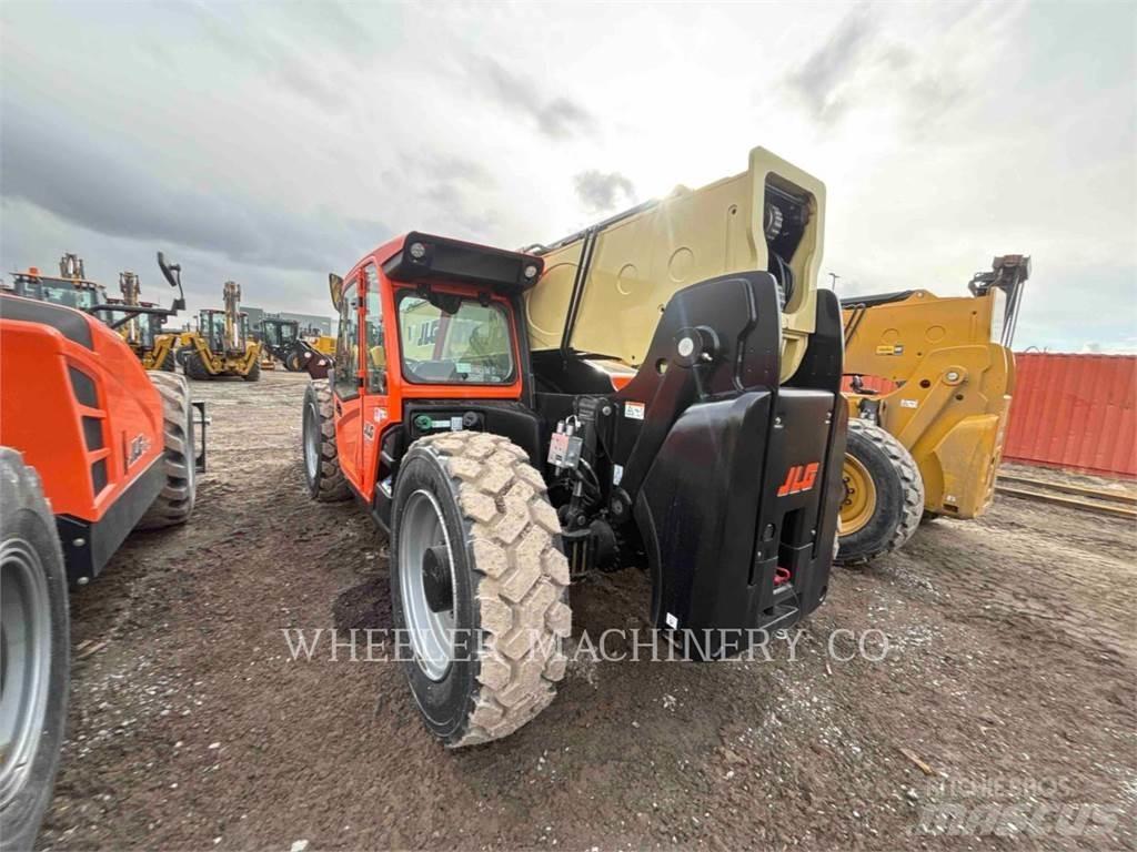 JLG 1255 텔러 핸들러