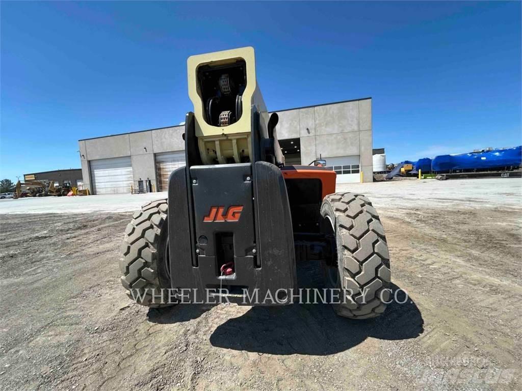 JLG 1255 텔러 핸들러