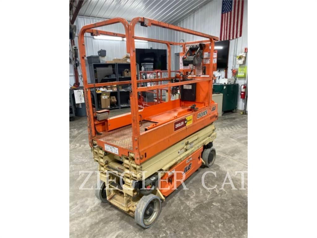 JLG 1930ES 가위형 리프트