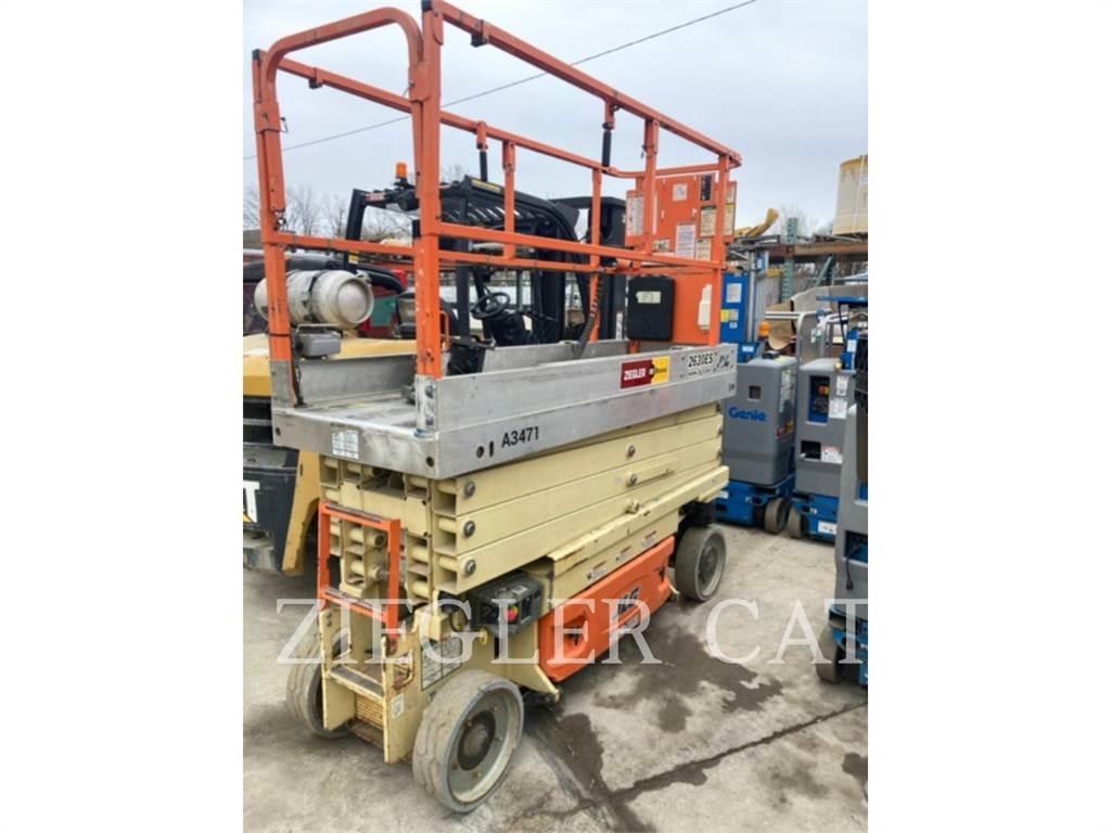 JLG 2630ES 가위형 리프트